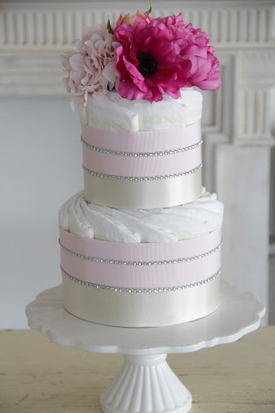 フラワーオーガニックダイパーケーキ おむつケーキ「GRACE No.3」(2段/ピンク)の写真