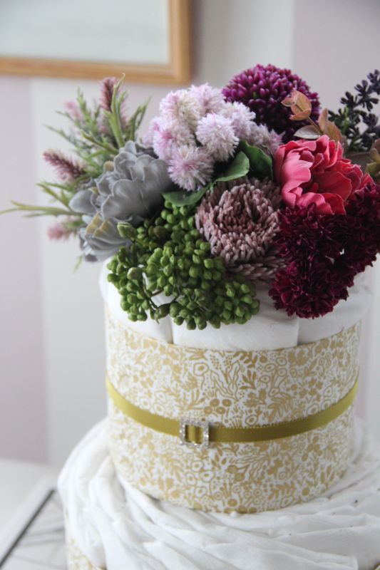 「Lou」フラワーオーガニックダイパーケーキ(おむつケーキ)