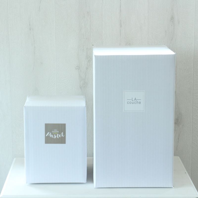 靴下付きオーガニックダイパーケーキ(おむつケーキ)「Oh baby」全2色